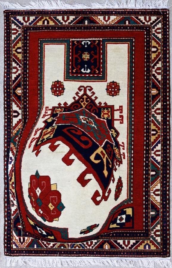 Déformation d'un tapis traditionnel par l'artiste Tapis Pixellisé par Faig Ahmed